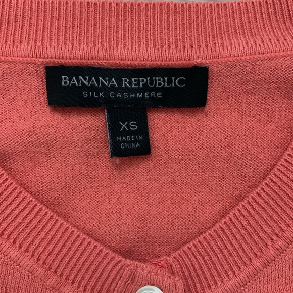 Banana Republic Cardigan - Picture 4 of 4